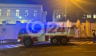 V nitrianskej väznici vypukol požiar. Na mieste zasahujú hasičské jednotky