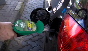 Česko rokuje so Slovenskom o dodávkach palív zo Slovnaftu, rieši možné výpadky z Nemecka