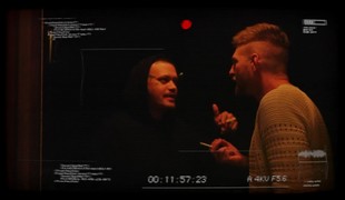 BITKA pri stole Bez servítky?! LUKY a ZOLTÁN si vymieňajú nadávky a pôjdu si to vybaviť VON!