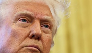Trump kritizuje pozastavenie dopravných kontrol ICE. Tvrdí, že takto oslabujú boj proti zločinu