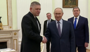 Opozícia kritizuje plánované stretnutie Fica s Putinom, podľa SaS to je pľuvanec do tváre spojencom