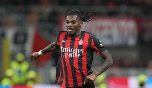 Šialenstvo v Istanbule! Futbalistu vítali ako kráľa