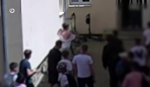 Konflikt tínedžerov prerástol do násilia. Chlapec skončil v nemocnici