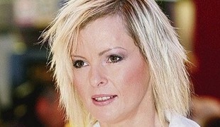 Český spevák šokuje! Hovorí s duchom Ivety Bartošovej, toto odkazuje synovi Arturovi!