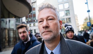 Bývalý britský europoslanec dostal vyše desať rokov väzenia za platenú proruskú propagandu