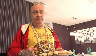 Experti - PREMIÉRA