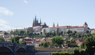 Moskva zverejnila zoznam potenciálnych vojenských cieľov v Európe. Je medzi nimi aj Praha