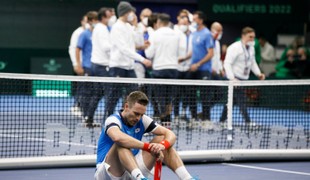 Taliansko zvíťazilo nad Slovenskom 3:2, napínavý duel ukončila šťastná loptička