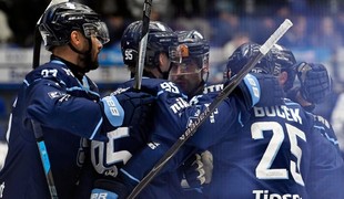 Slovan vyhral šláger o prvé miesto, nitrianska tragédia pokračuje