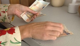 Zdražovanie núti Slovákov šetriť. Nakupujú menej a siahajú po lacnejších produktoch