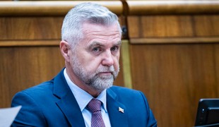 Spor v parlamente: „Za výroky o politickej korupcii môžete byť žalovaný,“ odkázal Gašpar