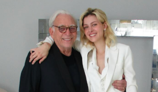 Nečudo, že je do nej Brooklyn bezhlavo zamilovaný: Neuveríte, KOĽKO dostáva Nicola mesačne od otca!