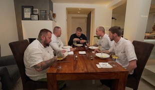 PODPÁSOVKA od jedného zo šéfkuchárov? PORUŠIL tajnú dohodu, o ktorej so súpermi hovorili?!