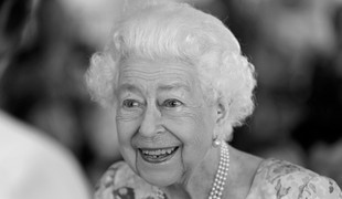 Dojímavá storočnica Alžbety II.: Kráľ Karol so slzami v očiach poslal mame do neba TENTO odkaz!