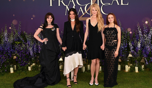 Tieto šaty mala Sandra Bullock v skrini už 20 rokov: Teraz ich na premiéru vytiahla jej filmová dcéra