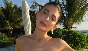 Influencerka bola kráľovnou večera: V týchto šatách zatienila Hollywood!