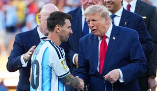 FIFA začala vyšetrovanie po finále MS, Argentíncom hrozia tresty