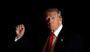 Prezident nariadil prerušenie výmeny spravodajských informácií s USA