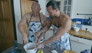 Fešáci z Mama, ožeň ma pôjdu DONAHA: Lenke v kuchyni naservírujú SVOJE TELÁ!