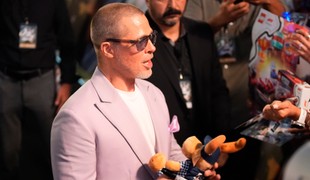 Brad Pitt v šoku! Objavili sa jeho nahé fotky s Gwyneth Paltrow