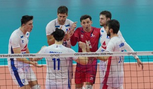 Volejbalové finále píska Slovák - od 20:45 na JOJ ŠPORT 2, súboj o bronz na JOJ PLAY