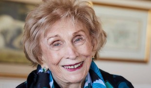 Prežila holokaust, o rodičov ju pripravil Mengele. Zomrela rodáčka z Košíc Edith Eva Eger