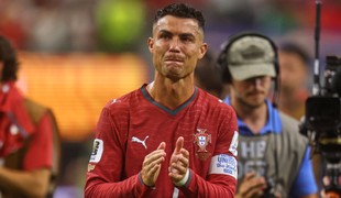 Vyhral som s Portugalskom tri trofeje. Predtým ich mali nula, odkazuje RONALDO