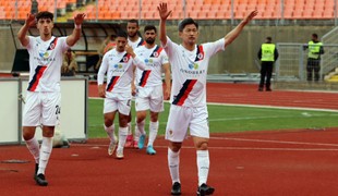 Král Kazu prepísal históriu. Miura v 59rokoch opäť skóroval a vytvoril nový rekord