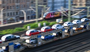 Volkswagen zmraziť mzdy v Škode až do roku 2030. Zamestnanci hrozia zastavením výroby
