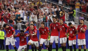 Obrovskú hru nervov lepšie ustáli Faraóni, Austrália na MS končí