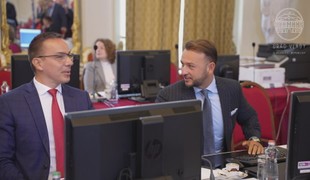 Konsolidácia a 13. dôchodky: Ako sa bude šetriť na ministerstvách