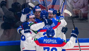 LIŠKA sa dostal za dánsku obranu, zvyšuje na 2:0