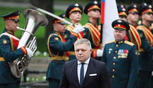 Wlachovský: Fico je v „stáde čiernych oviec“ sám. Návšteva Moskvy slúži ruskej propagande
