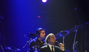 Spevák Julio Iglesias podľa médií čelí podozreniu zo sexuálneho napadnutia