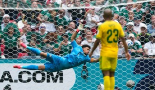 Prvé zdravotné komplikácie na MS 2026. Fanúšik utrpel infarkt ešte pred výkopom