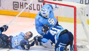 Slovan proti Trenčínu! Tradiční rivali sa stretnú v ostro sledovanej dohrávke kola DNES od 18:00 na JOJ ŠPORT