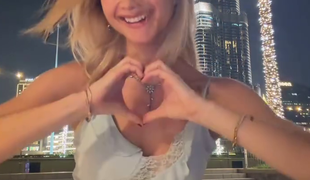 Slovenská herečka vyvolala na internete virálny hit: Kvôli tomuto videu budete chcieť vstať z postele!