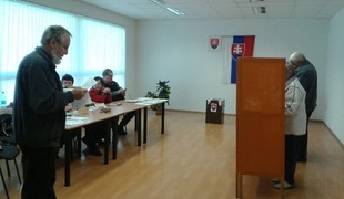 Pred októbrovými voľbami si skontrolujte platnosť občianskeho preukazu