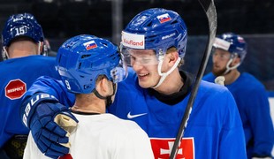 Slovenská reprezentácia absolvovala PRVÝ tréning pred štartom MS