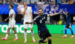 Finále i súboj o bronz tento víkend na JOJ i JOJ ŠPORT, čaká nás ceremoniál i halftime show