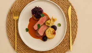 Karlovarský knedlík, kapusta, lokša a kačacie prsia