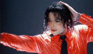 Šokujúce tvrdenie o synovi Michaela Jacksona! Je TENTO hviezdny herec jeho otcom?!