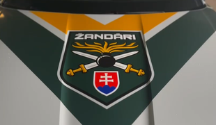 Žandári už hliadkujú v Malackách. Kto sa k nim môže pridať a aké majú právomoci?