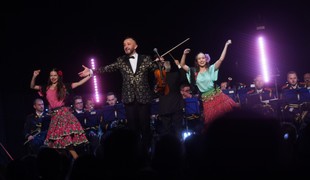 Kandráčovci vytiahli tajnú zbraň: Jubilejné turné diriguje legenda slovenských muzikálov