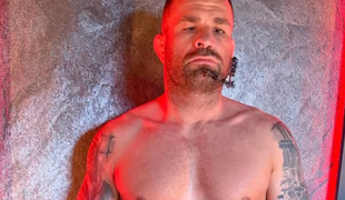 TOTO teda nie je životní forma! Vémola sa dobrovoľne vyzliekol, trpké udalosti na ňom nechali stopy!