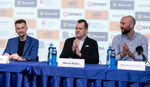 Volejbalové reprezentácie preberajú doterajší asistenti