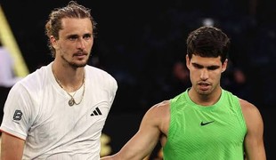 Alcaraz nečakane prehral v Šanghaji! Zverev sa stane prvý krát svetovou jednotkou roka