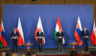 Fico na summite V4: Nebudeme otvárať témy, ktoré nás rozdeľujú. Lídri hovoria o obnove spolupráce