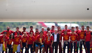 Majstri MS26 sa vrátili domov, kde na nich čaká takmer milión fanúšikov