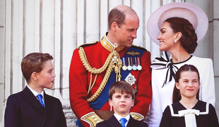 Kate a William zverejnili tradičný vianočný pozdrav: Krásny, ale ľuďom na ňom prekáža táto JEDNA vec!